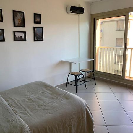 Joli Studio rénové proche quartier Timone -parking Marsiglia Esterno foto