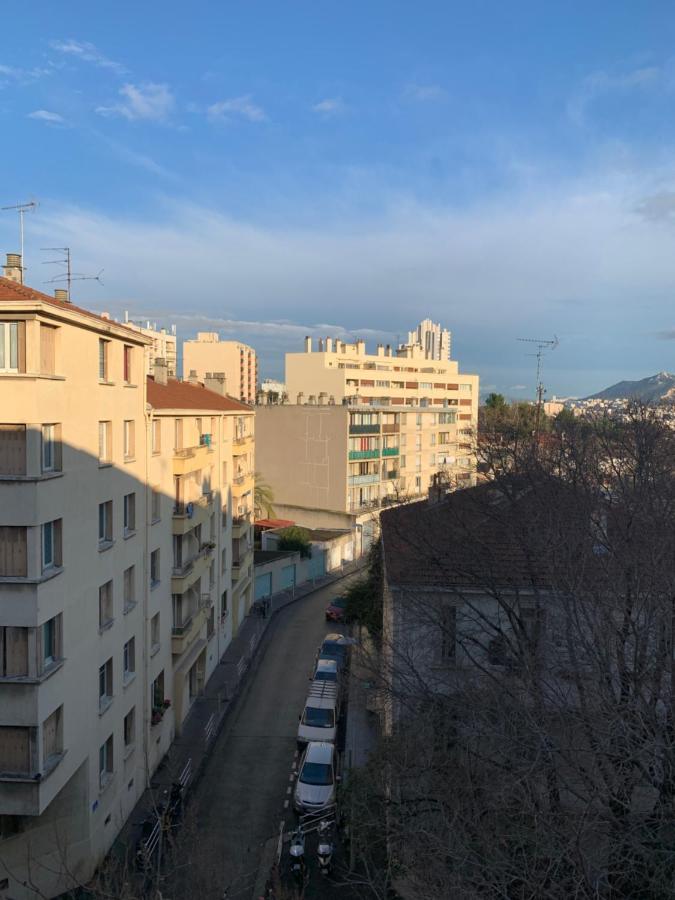 Joli Studio rénové proche quartier Timone -parking Marsiglia Esterno foto